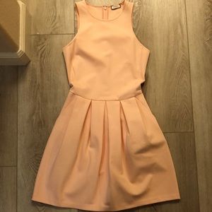 Like NEW - Pink Dress Aritzia Sunday Best